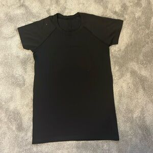 LULULEMON swiftly tech: size 8